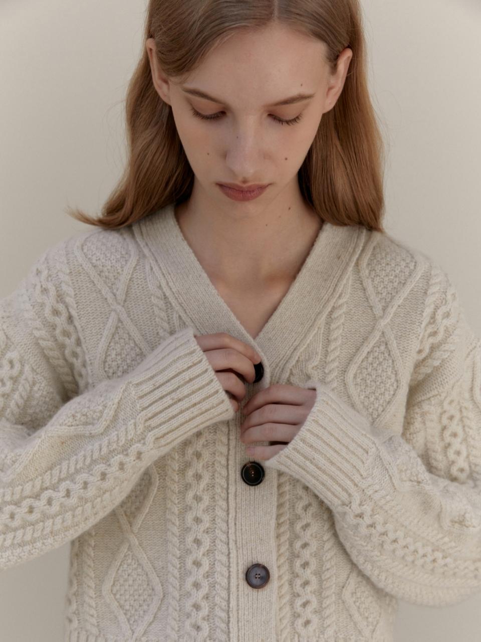 UNNOUT CABLE WOOL KNIT CARDIGAN