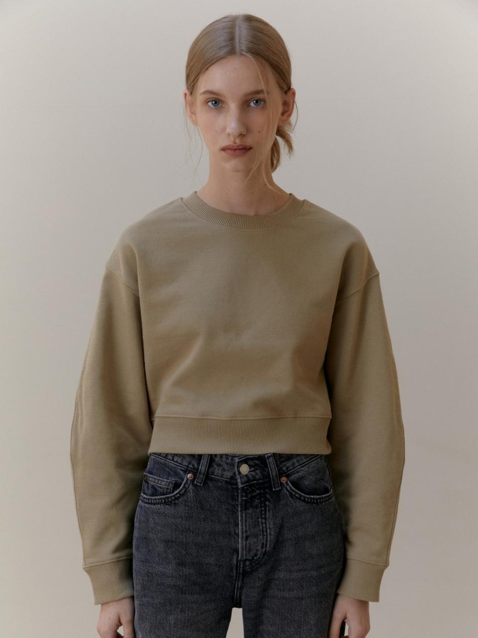 UNNOUT CURVED SLEEVE TERRY SWEATSHIRT SAGE