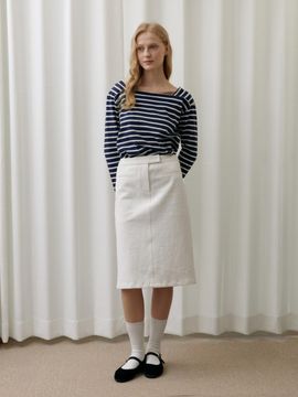 UNNOUT LOW RISE DENIM SKIRT WHITE