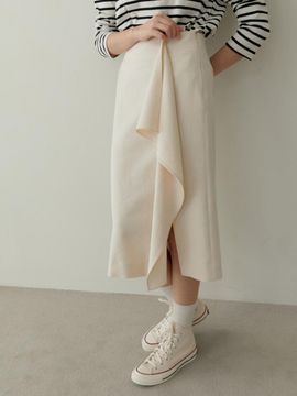 UNNOUT RUFFLE MIDI SKIRT ECRU