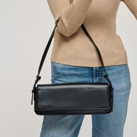 URBAN EXPRESSIONS URBAN EXPRESSIONS Sorella Shoulder Bag