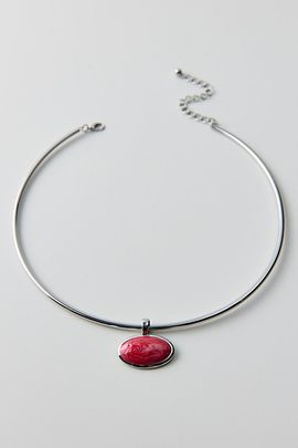 Urban Outfitters Ashley Pendant Metal Wired Choker Necklace in Red, Women's at Urban Outfitters