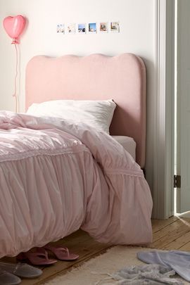 Urban Outfitters Carmie Scalloped No Nails Velvet Floating Headboard in Pink Velvet at Urban Outfitters