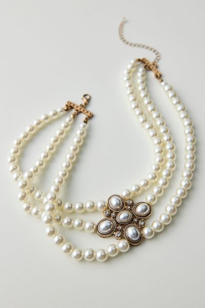 Urban Outfitters Danielle Multi-Strand Pearl Choker Necklace in Pearl, Women's at Urban Outfitters