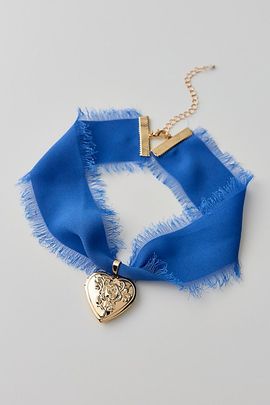 Urban Outfitters Eliza Heart Locket Ribbon Choker Necklace in Gold, Women's at Urban Outfitters