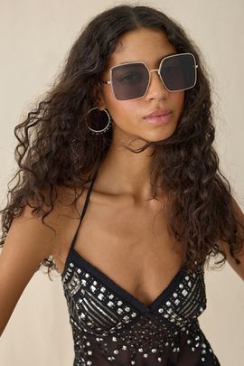 Urban Outfitters Emilia Square Sunglasses in Gold, Women's at Urban Outfitters