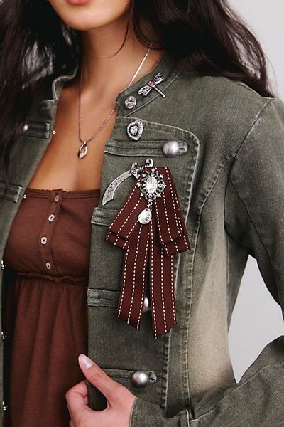 Urban Outfitters Estelle Ribbon Brooch Set in Maroon at Urban Outfitters