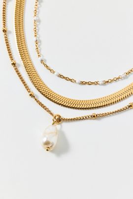 Urban Outfitters Hannah Pearl Pendant Waterproof Layering Necklaces Set in Gold, Women's at Urban Outfitters