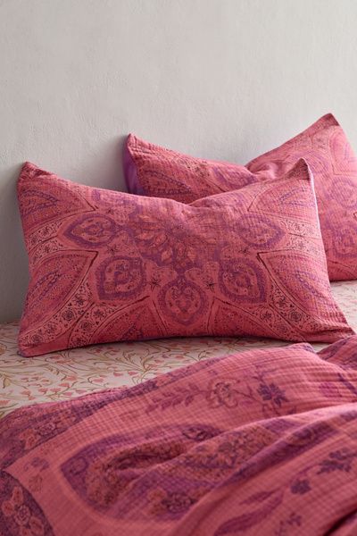 Urban Outfitters Isla Salt Washed Medallion Cotton Gauze Sham Set in Pink at Urban Outfitters