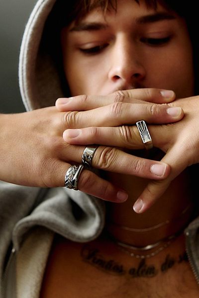 Urban Outfitters Lucius Silver Metal Rings Set in Silver, Men's at Urban Outfitters