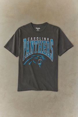 Urban Outfitters NFL Carolina Panthers Vintage Graphic Tee in Black, Men's at Urban Outfitters