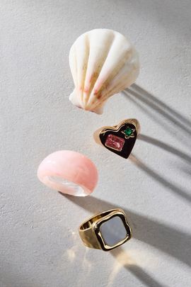 Urban Outfitters Seashell Love Mix & Match Rings Set in Gold, Women's at Urban Outfitters