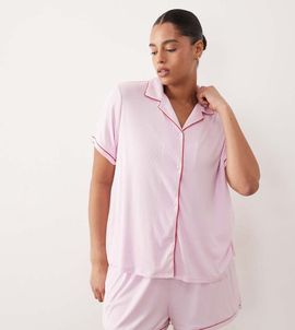 Urban Threads Urban Threads Curve ribbed camp collar shirt and shorts pajama set in pink with red piping