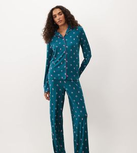 Urban Threads Urban Threads Tall long sleeve button up shirt and pants pajama set in teal bow print-Green