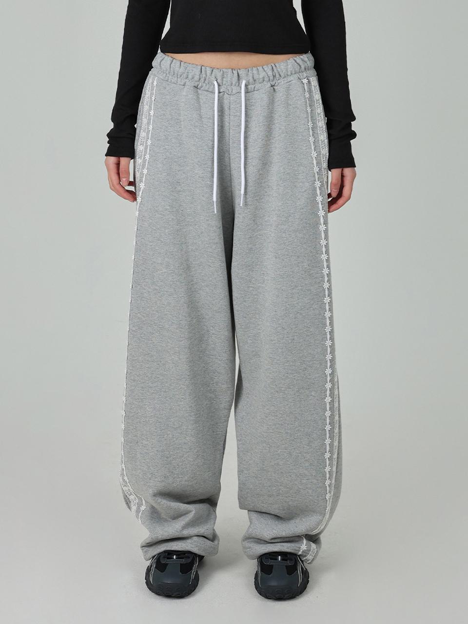 URBANIA Lace Banding Two-Way Wide Training Pants