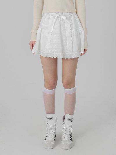 URBANIA Lace Frill Punching A-line Banding Mini Skirt [Beige] (DDS0033)