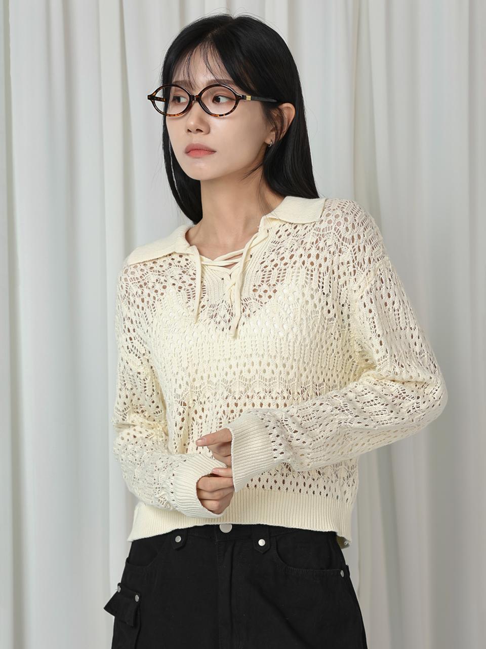 URBANIA Lowne Collar Perforated Knit Sweater (DDT0274)