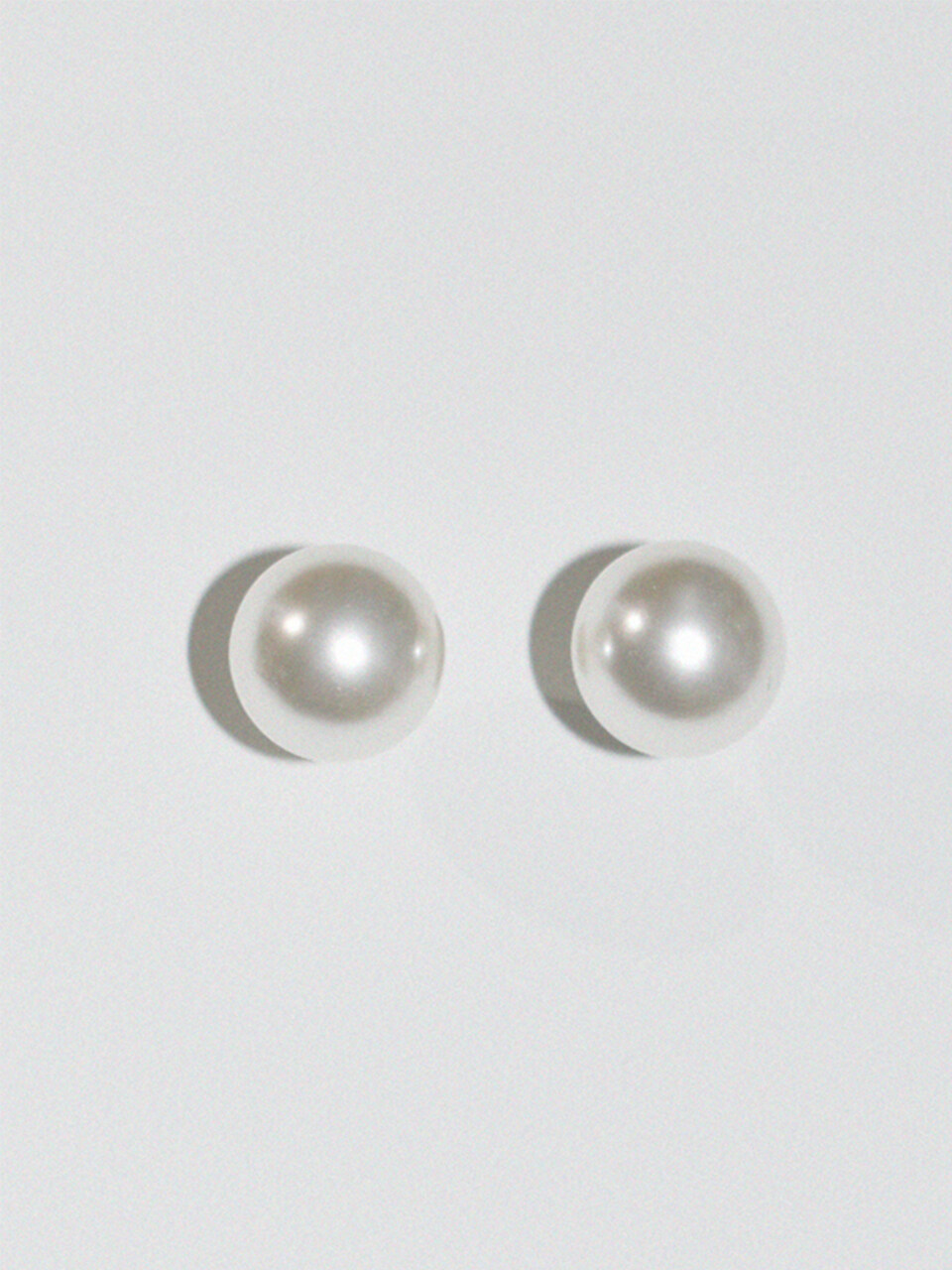 usite Bold Pearl Earrings (Silver 925)