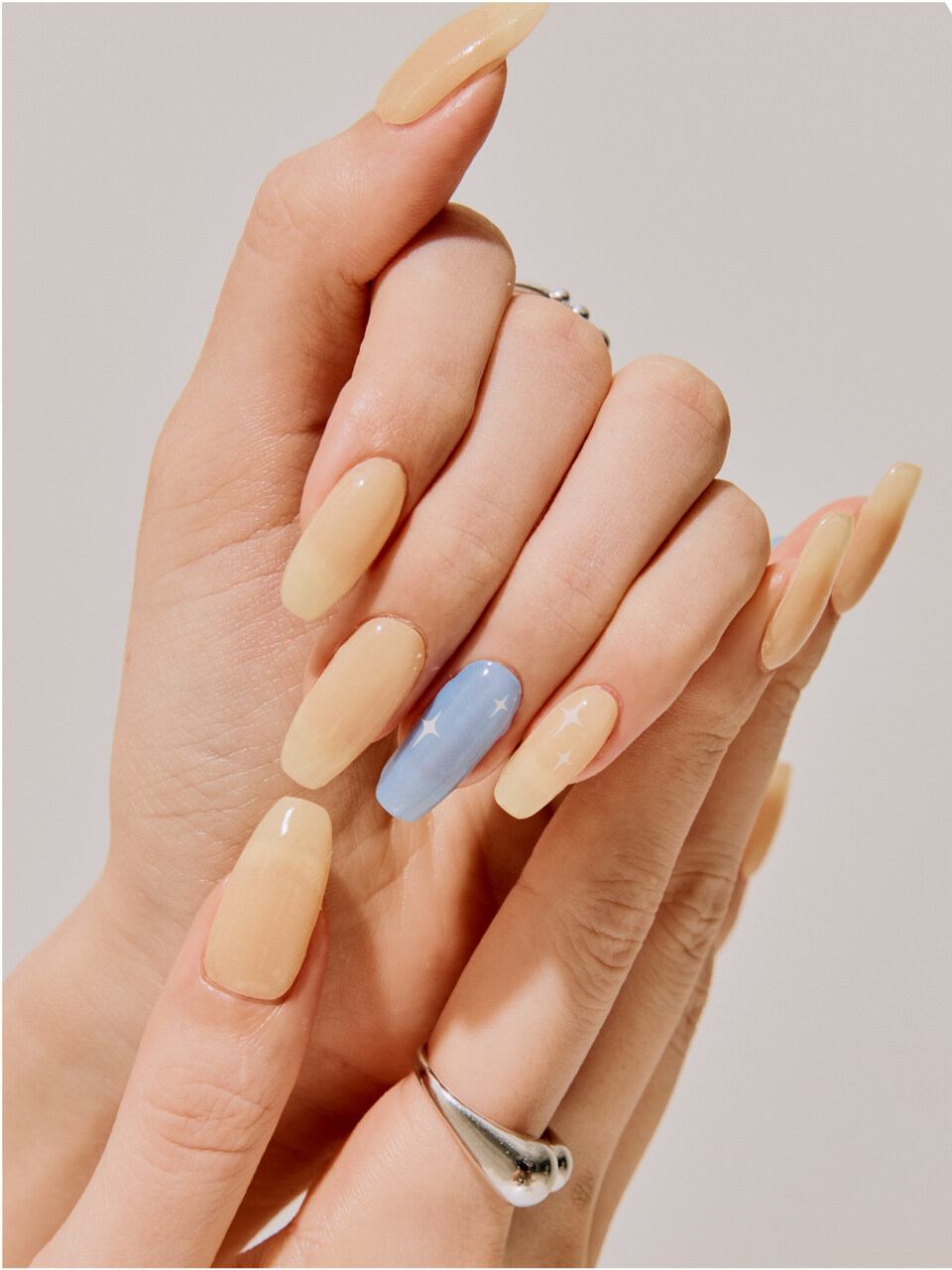 UUUUU. Butter Yellow Gel Nails