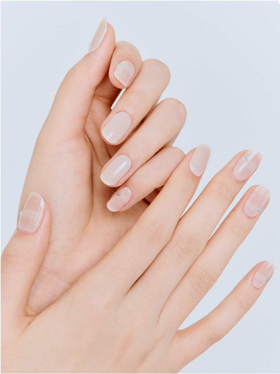 UUUUU. Chiffon Check Gel Nails