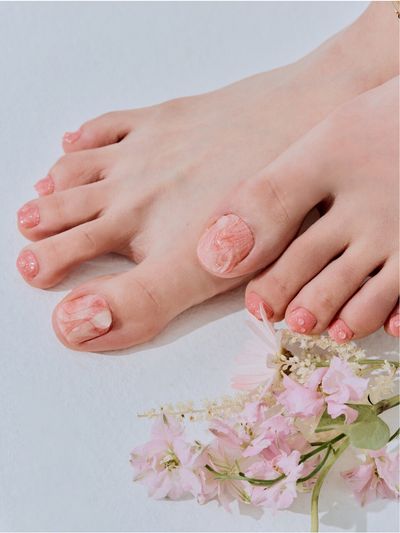 UUUUU. Georgia Peaches Pedicure