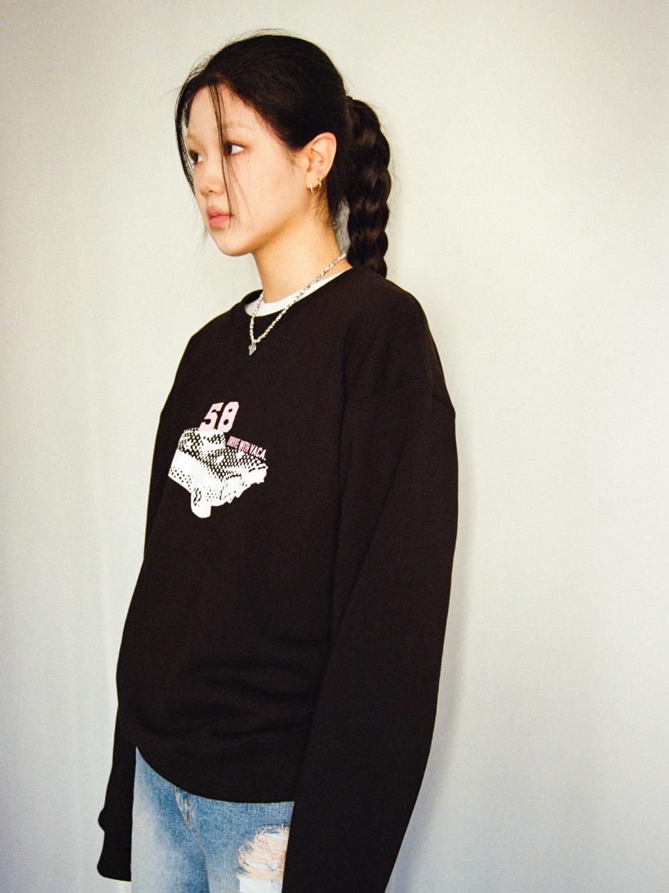 vaca. Vintage Car Premium Cotton Oversized Sweatshirt [Black]