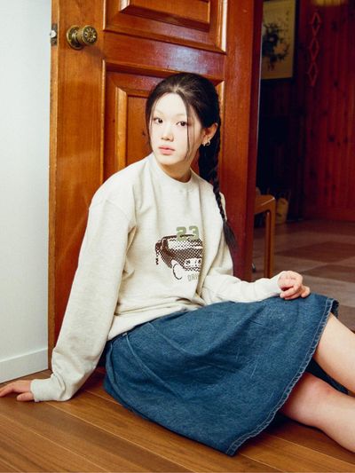 vaca. Vintage Car Relaxed Overfit Terry Cotton Sweatshirt [Light Brown]