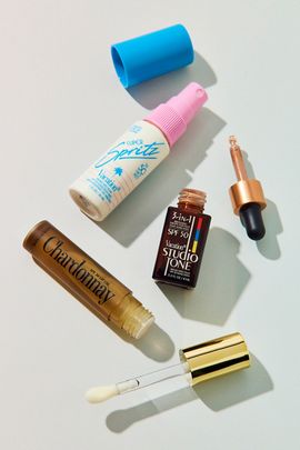 Vacation® Vacation Vacation Face Sunscreen Deluxe Sampler Set in Assorted at Urban Outfitters