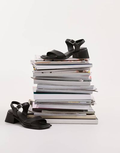 Vagabond Shoemaker Vagabond Ines leather heeled sandals in black