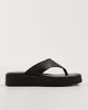 Vagabond Shoemaker Vagabond Shoemakers Danya leather flatform flip flops in black - 4