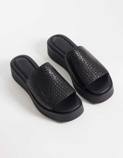 Vagabond Shoemaker Vagabond Shoemakers Danya leather woven flatform sandals in black