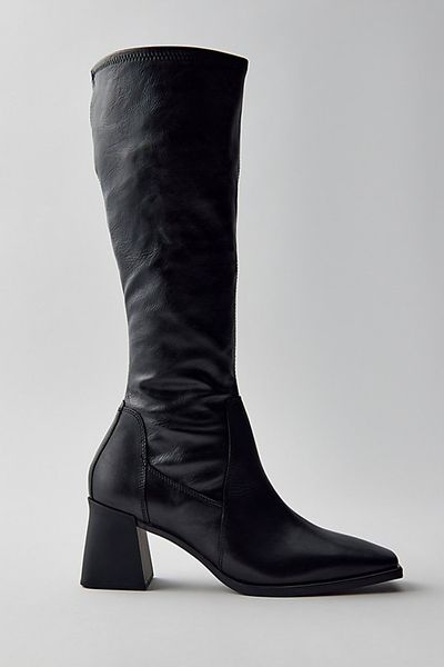 Vagabond Shoemakers Vagabond Shoemakers Hedda Knee-High Leather Boots in Black, Women's at Urban Outfitters