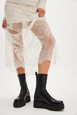 Sho Dress