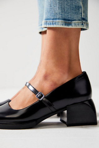 VIVIAN ヒール Vagabond Shoemakers ブラック Vagabond Vivian Mary Jane Pump Block Heel | Simons Shoes