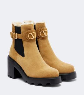 Valentino Garavani Valentino Garavani Beatle VLogo suede ankle boots