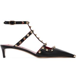 Valentino Garavani Valentino Garavani Black Rockstud Court Heels
