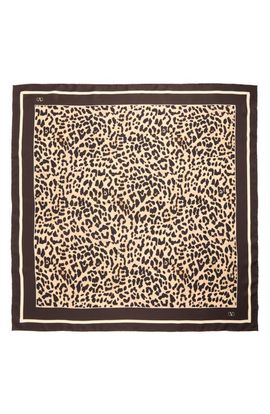 Valentino Garavani Valentino Garavani Leopard Print Silk Square Scarf