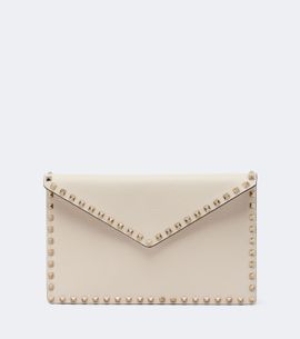 Valentino Garavani Valentino Garavani Rockstud Large leather pouch