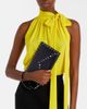Valentino Garavani Valentino Garavani Rockstud Medium leather pouch - 7
