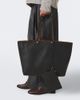 Valentino Garavani Valentino Garavani Rockstud reversible leather tote bag - 3