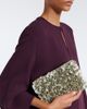 Valentino Garavani Valentino Garavani Small floral-appliqué leather pouch - 7