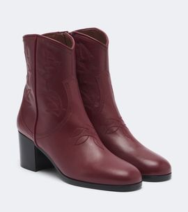 Valentino Garavani Valentino Garavani VLogo embroidered leather cowboy boots