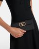 Valentino Garavani Valentino Garavani VLogo Mini moire clutch - 7