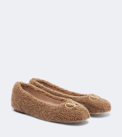 Valentino Garavani Valentino Garavani VLogo teddy ballet flats
