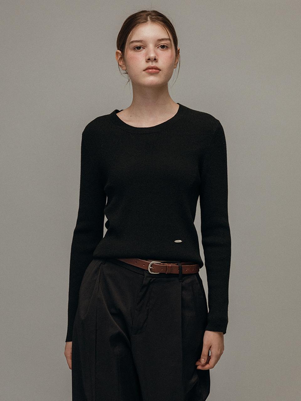 VANILLAKNIT Ordinary slim u-neck knit