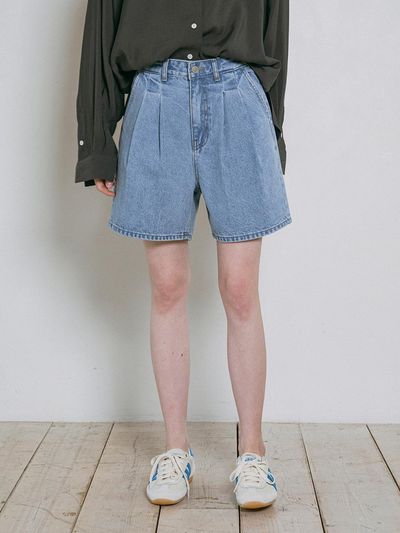 vanone atelier Double Pleated Denim Shorts (P3245) [Light blue]