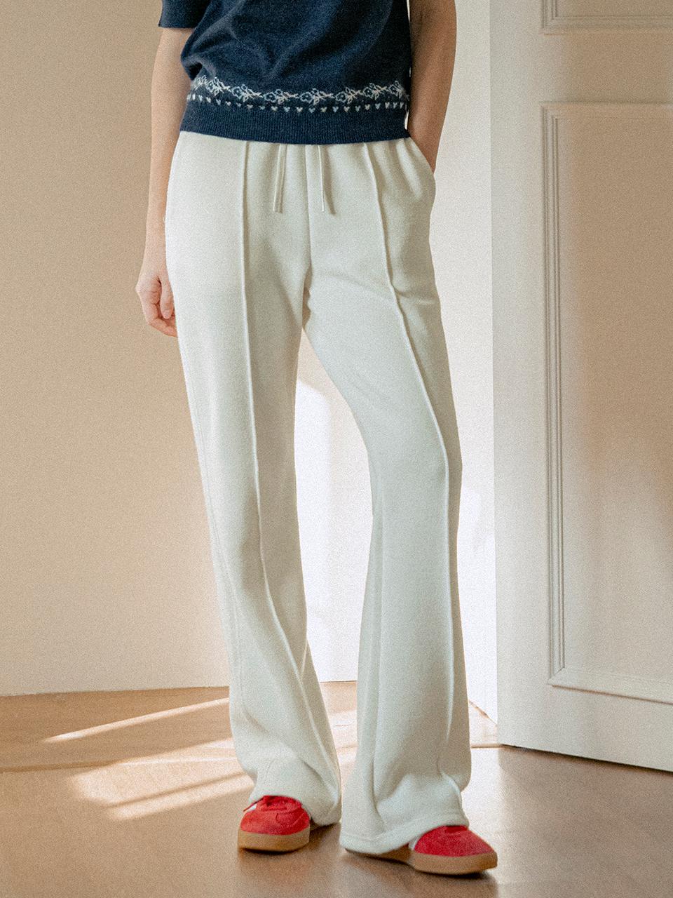 vanone atelier Pin-tuck Sweat Pants [Cream] (P3231)