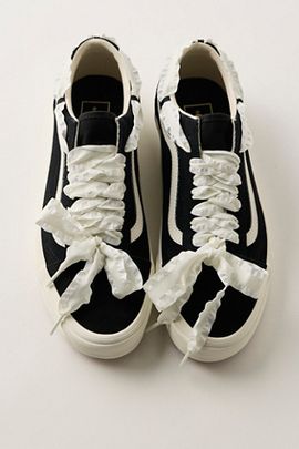 Vans Vans Old Skool Coquette Sneakers