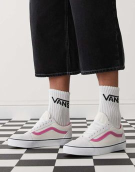 Vans Vans Old Skool sneakers in white with pink detail