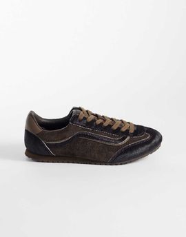 Vans Vans Super Low Pro sneakers in black and brown